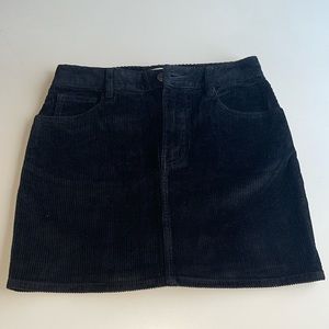 Aritzia Wilfred Free Black Corduroy Mini Skirt